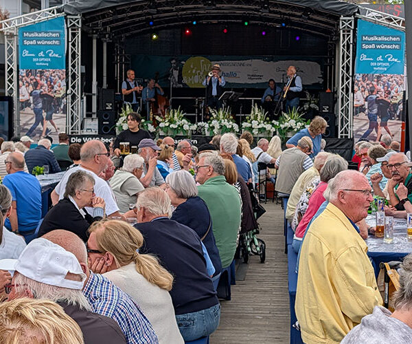 Saratoga Seven Jazzband begeistert Publikum bei Jazz & more