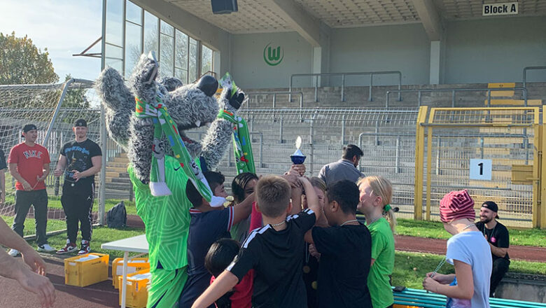 Vom Bolzplatz zur eigenen Geschichte