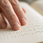 Inklusive Lesereise zu 200 Jahren Brailleschrift