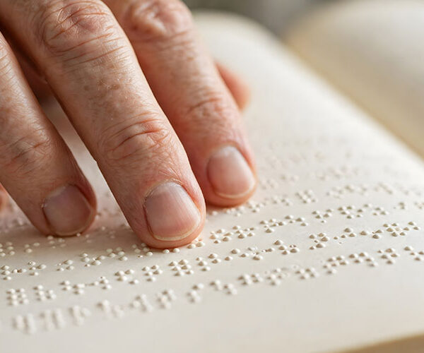 200 Jahre Brailleschrift: 25 Gedichte