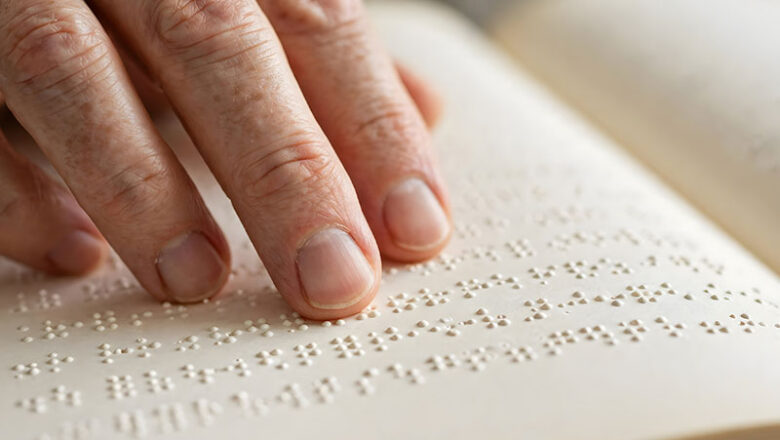 Inklusive Lesereise zu 200 Jahren Brailleschrift