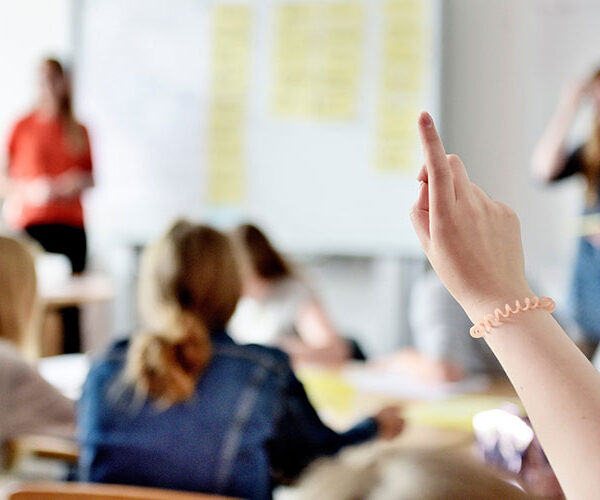 Zehn Schulmediator*innen starten an der Wohltbergschule