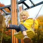 Neue Stufenanlage für Spielplatz Bodenlos