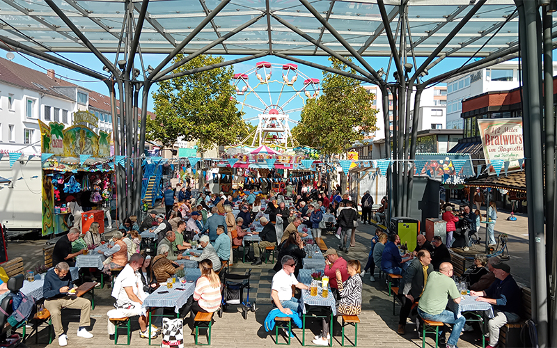 Am Sonntag, 28. September 2025, lud die Wolfsburger Innenstadt zum traditionellen Oktoberfest mit verkaufsoffenem Erlebnis-Sonntag ein.