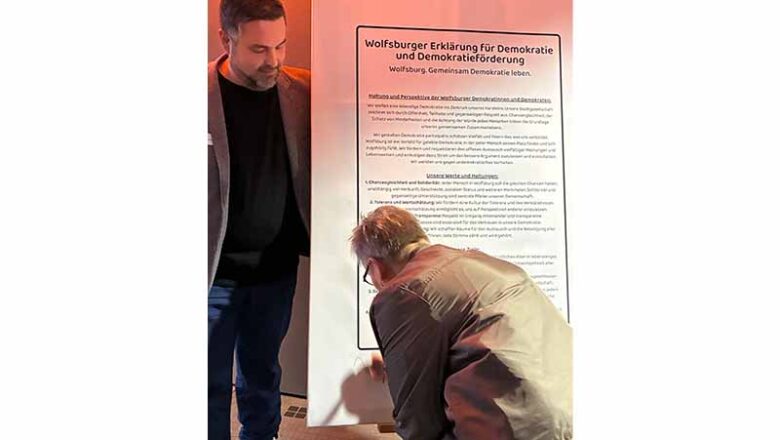 Zweite Demokratiekonferenz in Wolfsburg