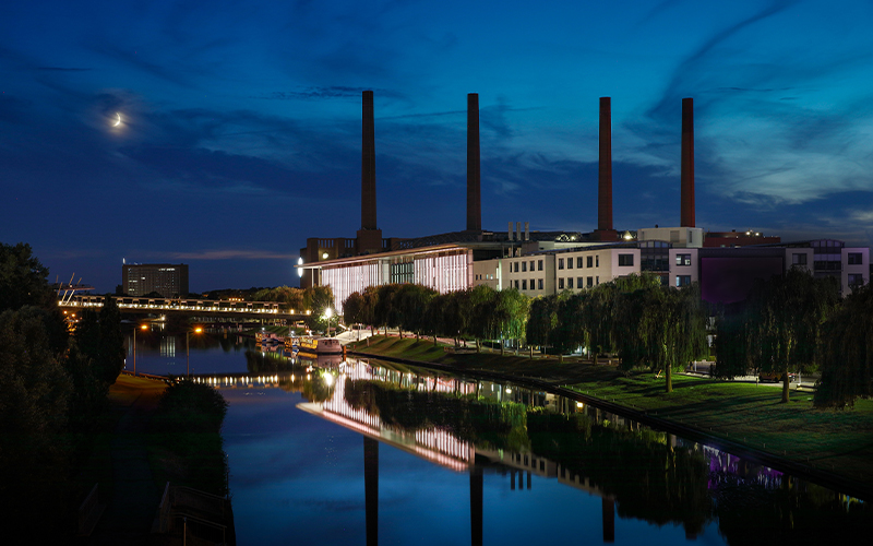 Stadt Wolfsburg und Volkswagen beauftragen Standortkonzept Wolfsburg 2035+. 