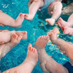 Freie Plätze in Babyschwimm- und Kleinkinderkursen