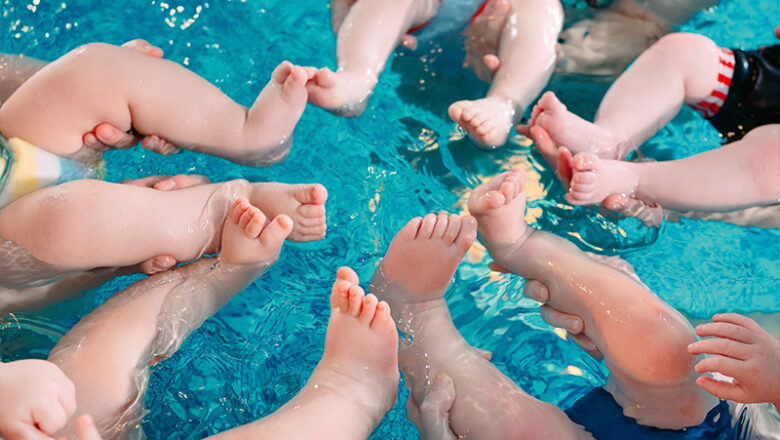 Babyschwimmen im Lehrschwimmbecken Heiligendorf