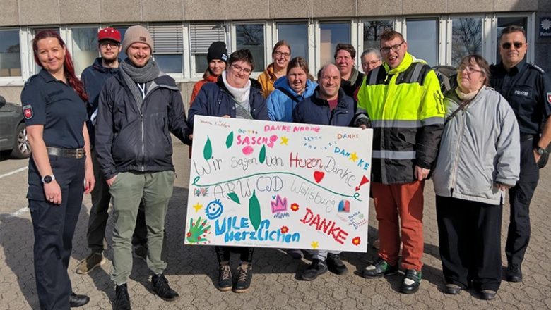 Polizei erhält Dankeschön, das von Herzen kommt