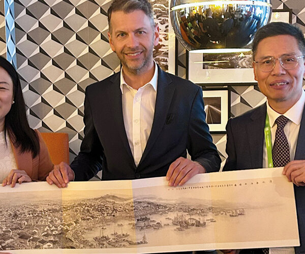 Chinesische Delegation aus Nanhai zu Gast