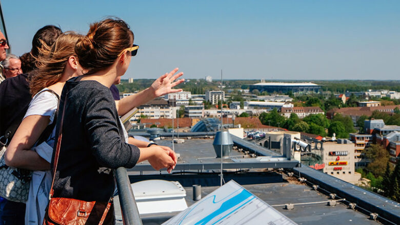 Rathausdachführung im April