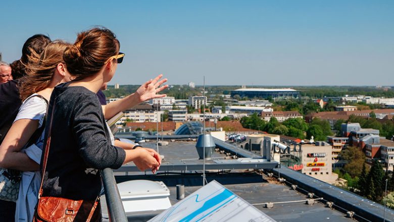 Rathausdachführung im Mai