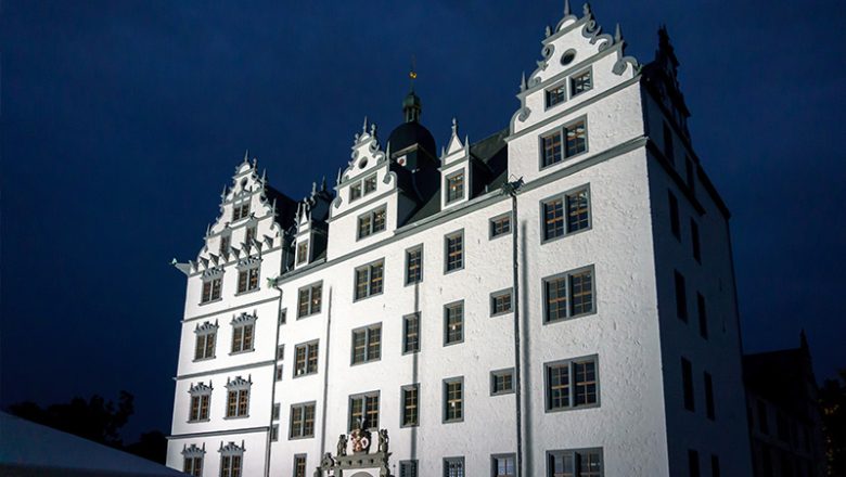 Sommernacht im Schloss Wolfsburg